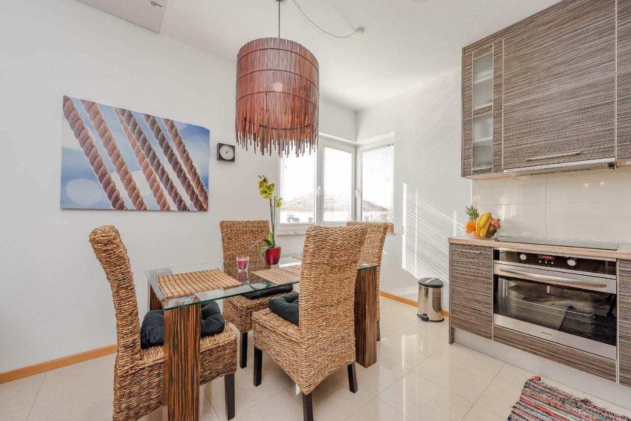 Romantic Oasis Apartments Задар Екстер'єр фото