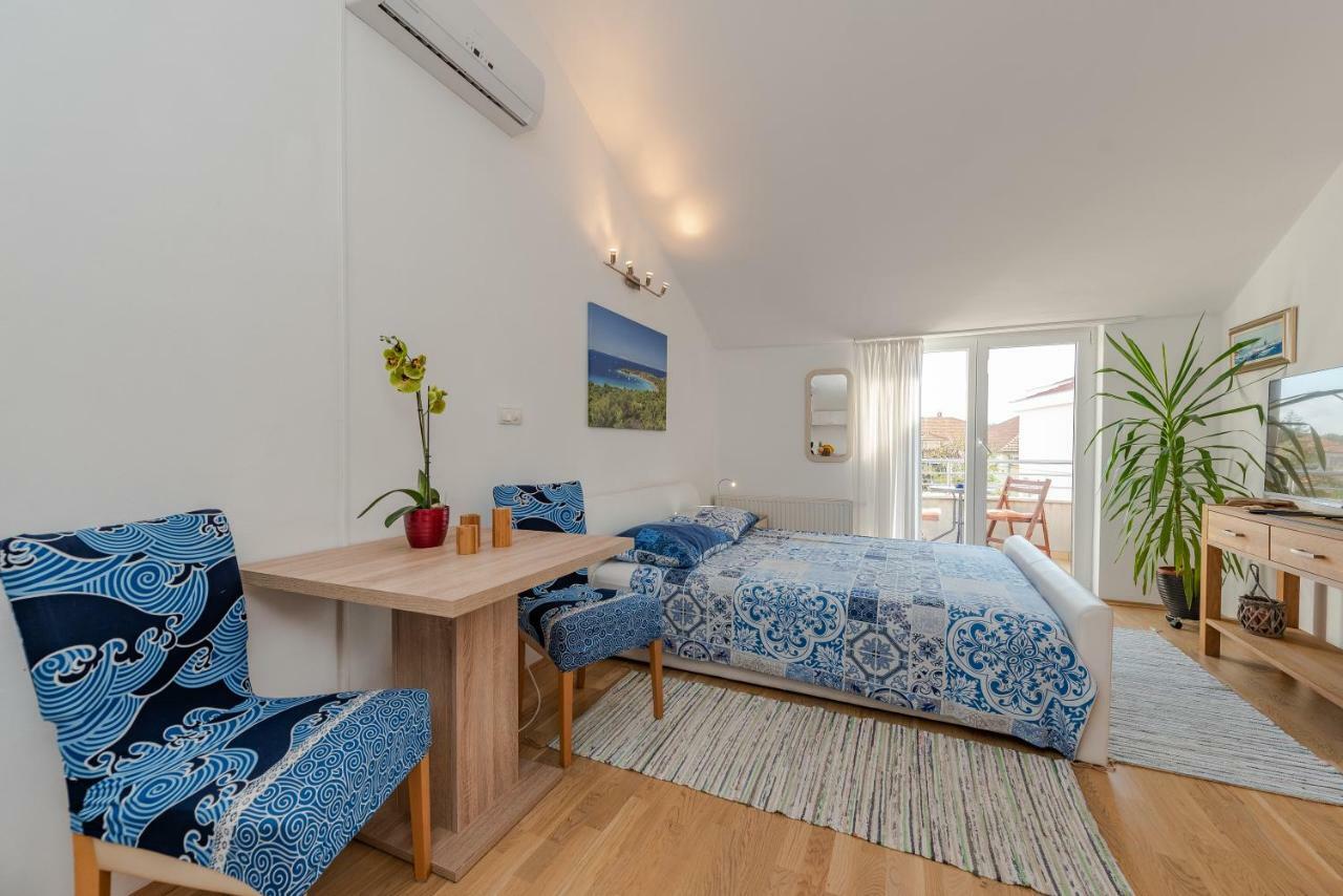 Romantic Oasis Apartments Задар Екстер'єр фото